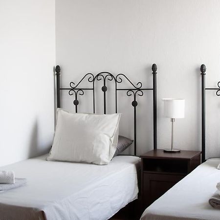 Casa Marlay Spacious, Heated Pool, Bbq & Fast Wi-Fi Only 15 Minutes Walk To Town Playa Blanca  Buitenkant foto