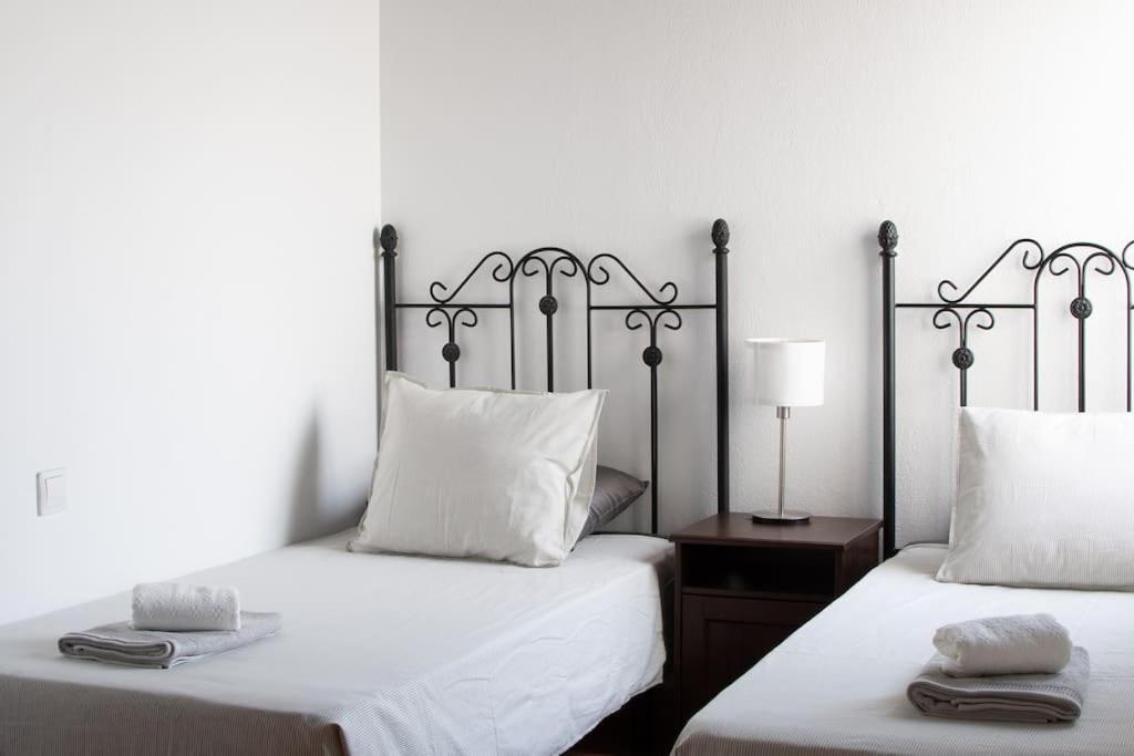 Casa Marlay Spacious, Heated Pool, Bbq & Fast Wi-Fi Only 15 Minutes Walk To Town Playa Blanca  Buitenkant foto