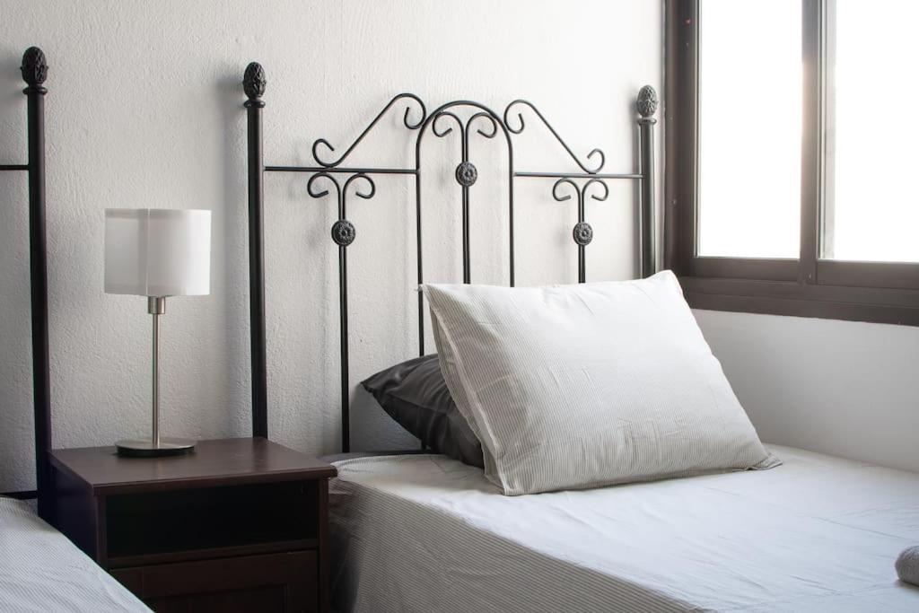 Casa Marlay Spacious, Heated Pool, Bbq & Fast Wi-Fi Only 15 Minutes Walk To Town Playa Blanca  Buitenkant foto